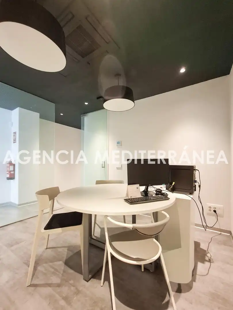 Oficina en venda en Gandia amb Aire condicionat i Moblat
