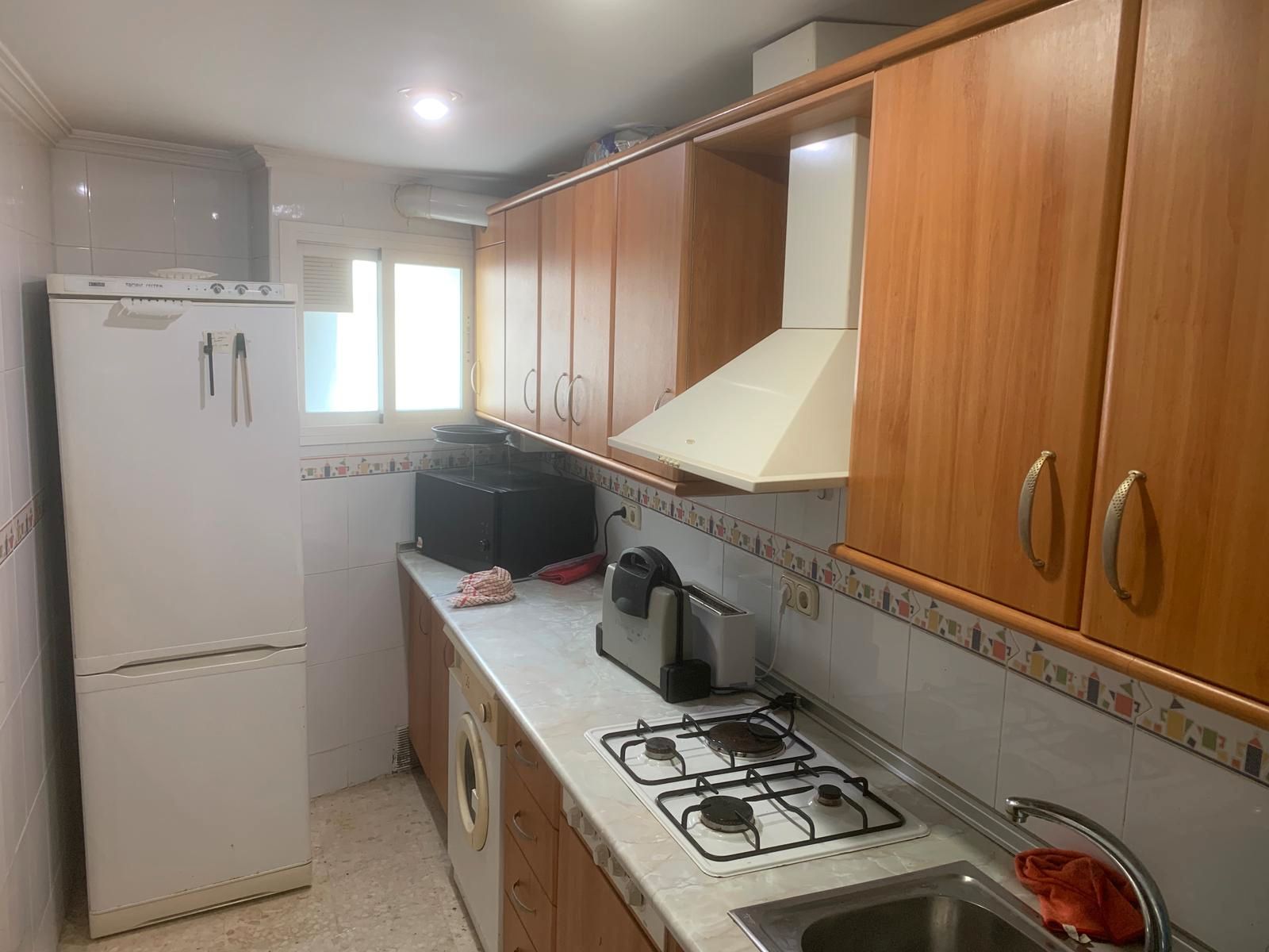 Kitchen of Flat for sale in  Sevilla Capital  with Air Conditioner, Heating and Furnished