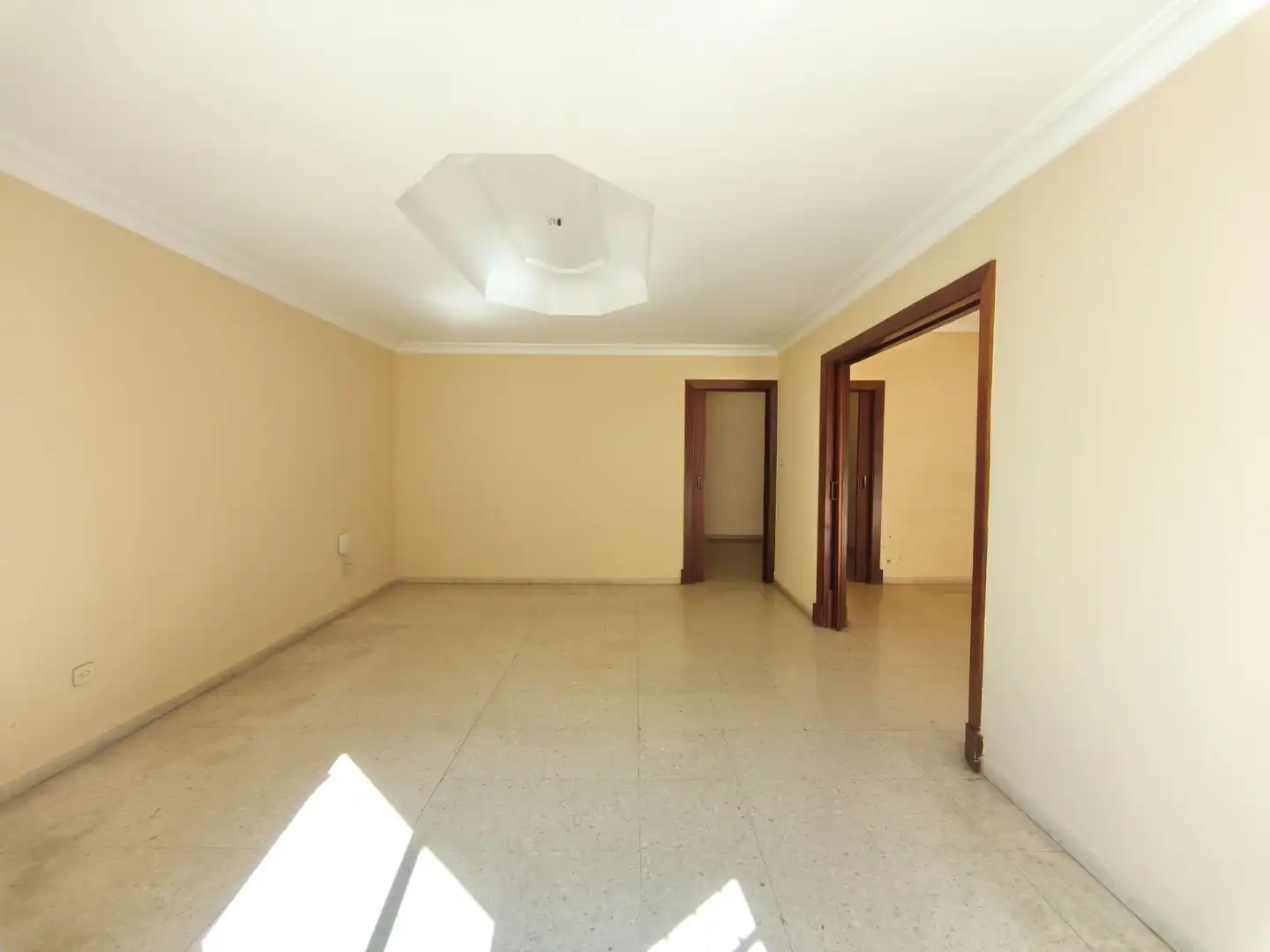 Piso en venta en Huelva con Terraza y Trastero