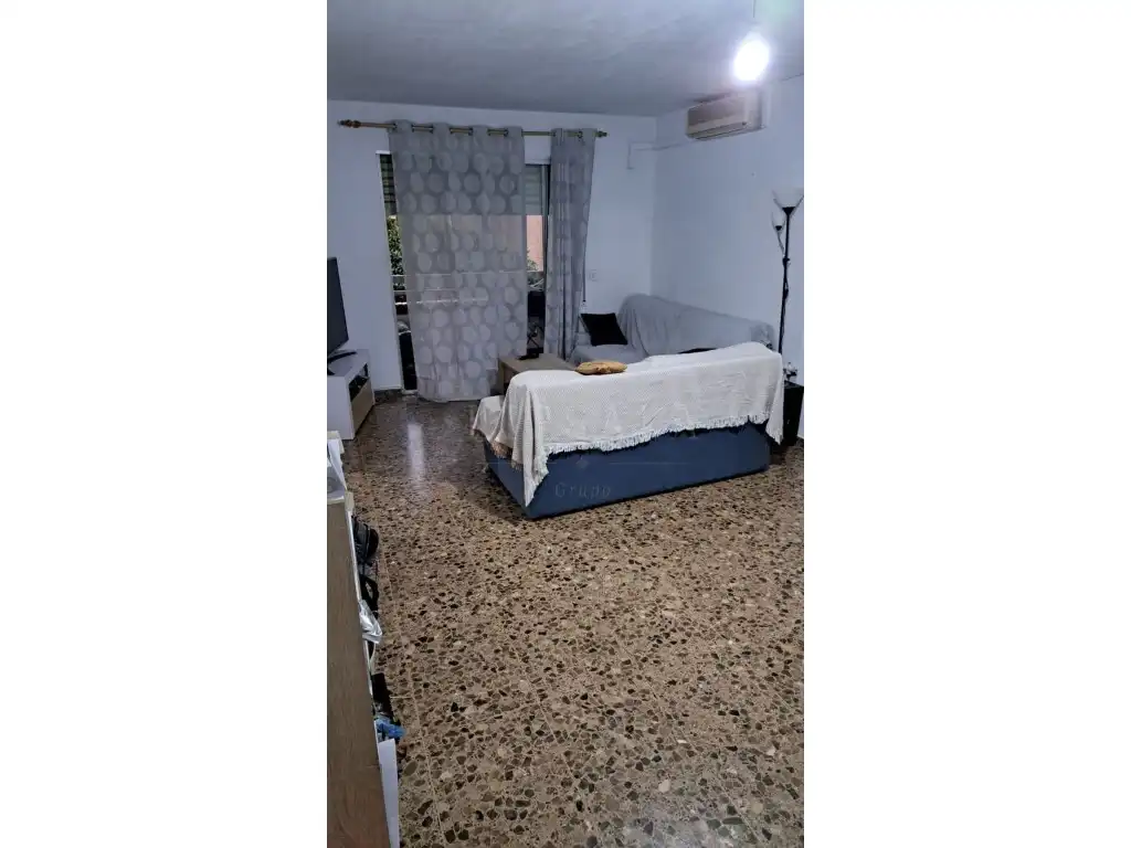 Bedroom of Flat for sale in Valencia  with Air Conditioner and Terrace