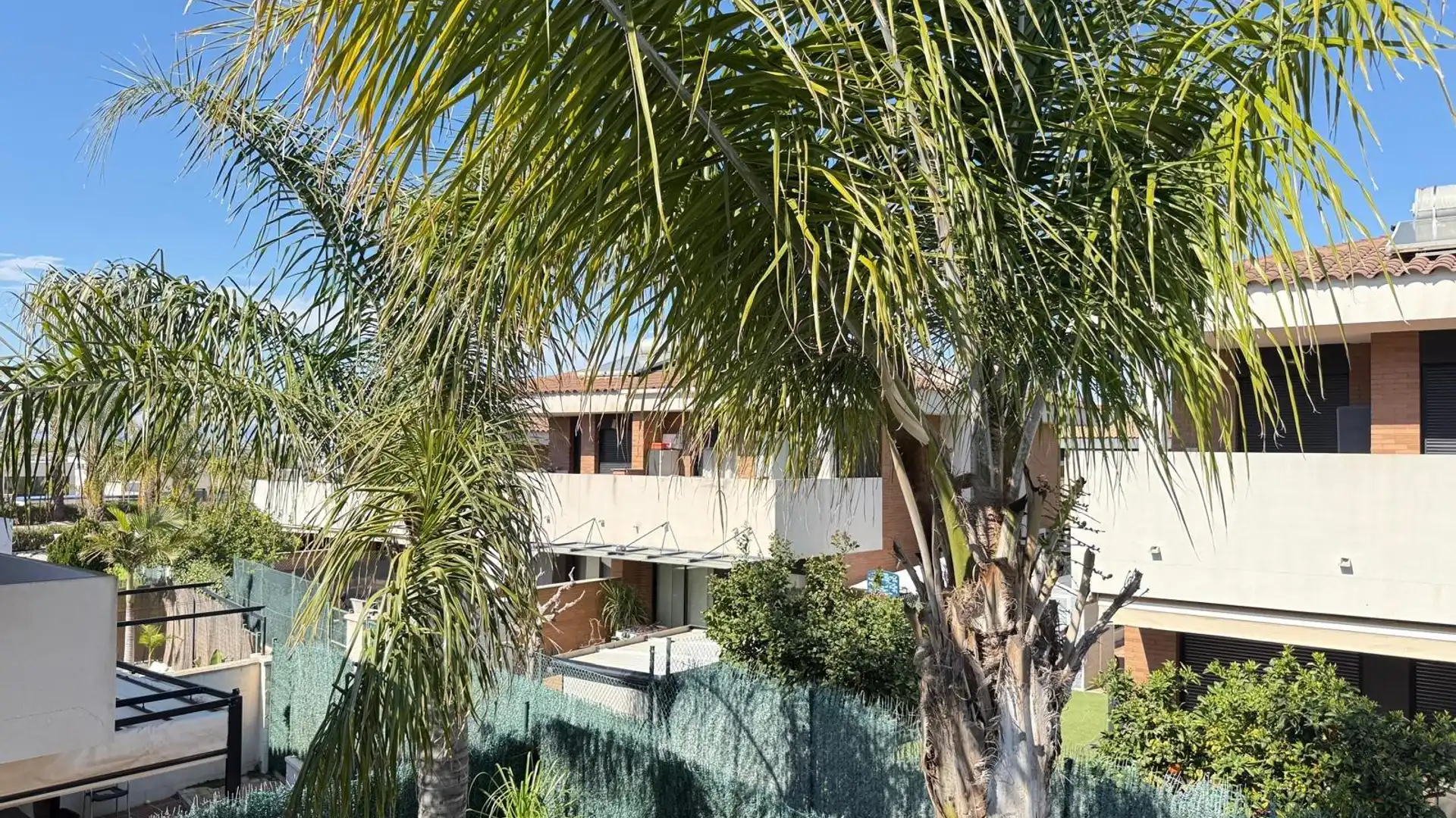 Vista exterior de Casa adosada en venta en Molina de Segura con Aire acondicionado, Jardín privado y Piscina comunitaria