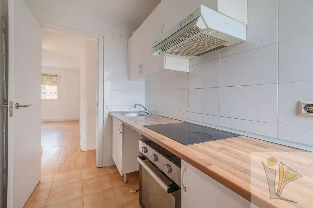 Kitchen of Flat for sale in Madrid