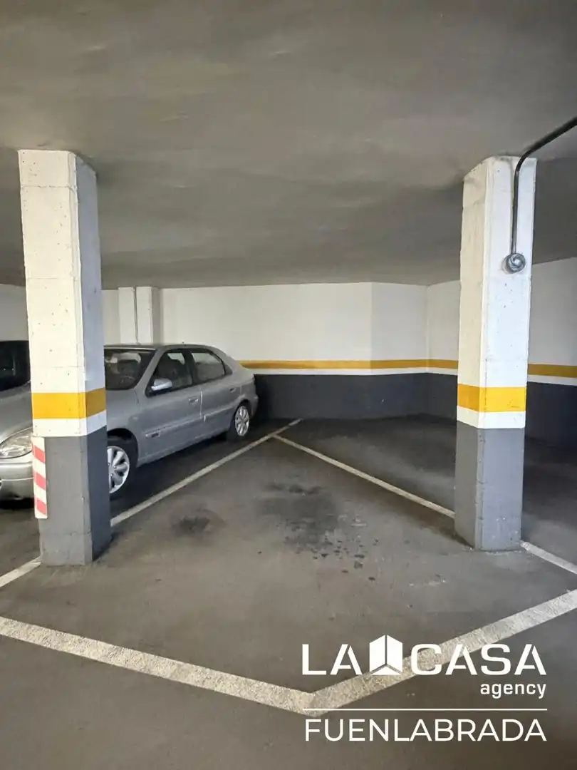 Parkplatz von Garage zum Verkauf in Fuenlabrada