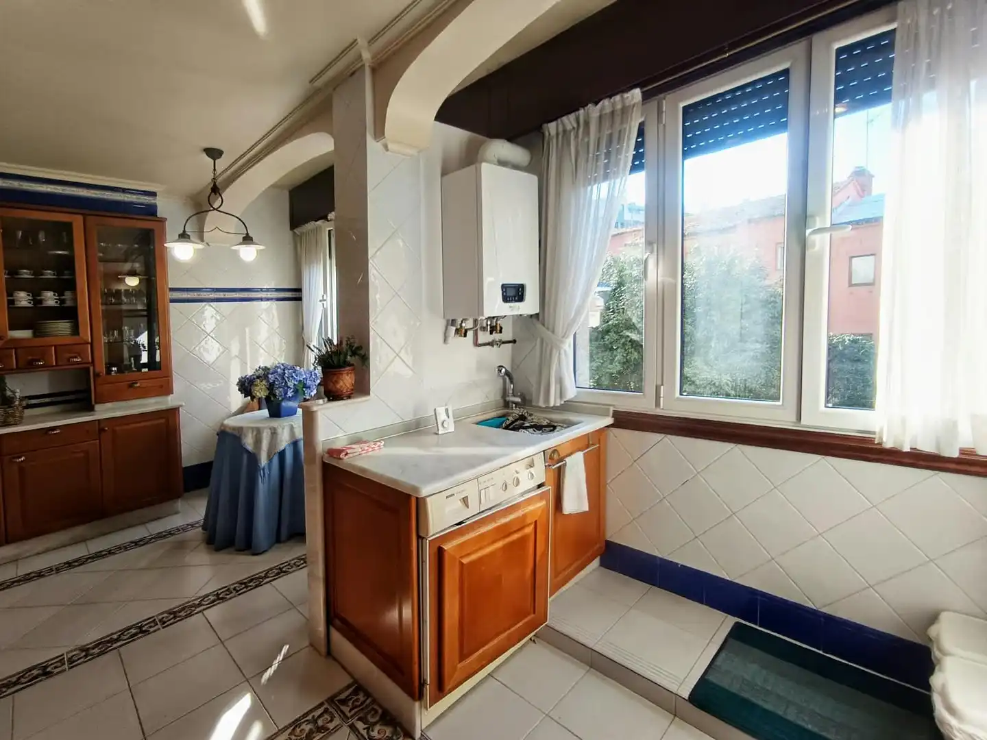 Cocina de Dúplex en venta en Pontevedra Capital  con Calefacción y Amueblado