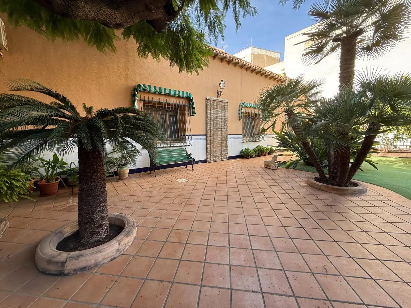 Casa o chalet en venta en Calle MENENDEZ PELAYO, Novelda