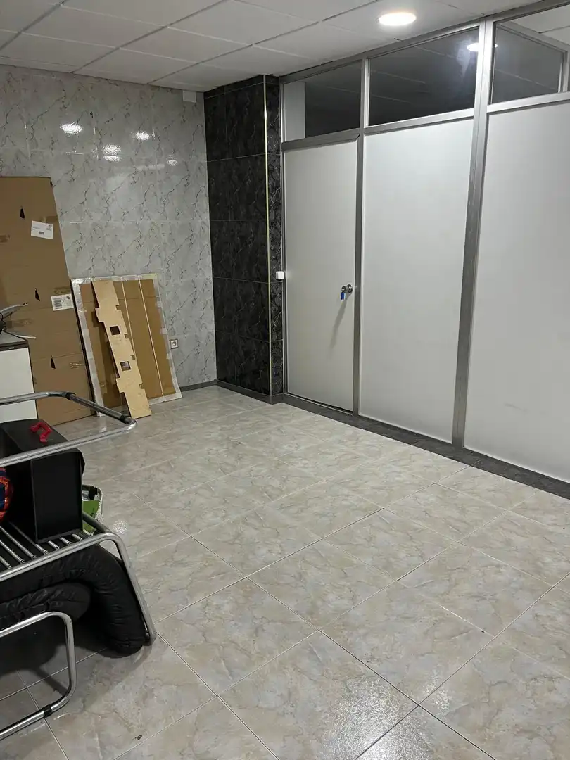 Local comercial en venta en Poniente-Sur, imagen 7