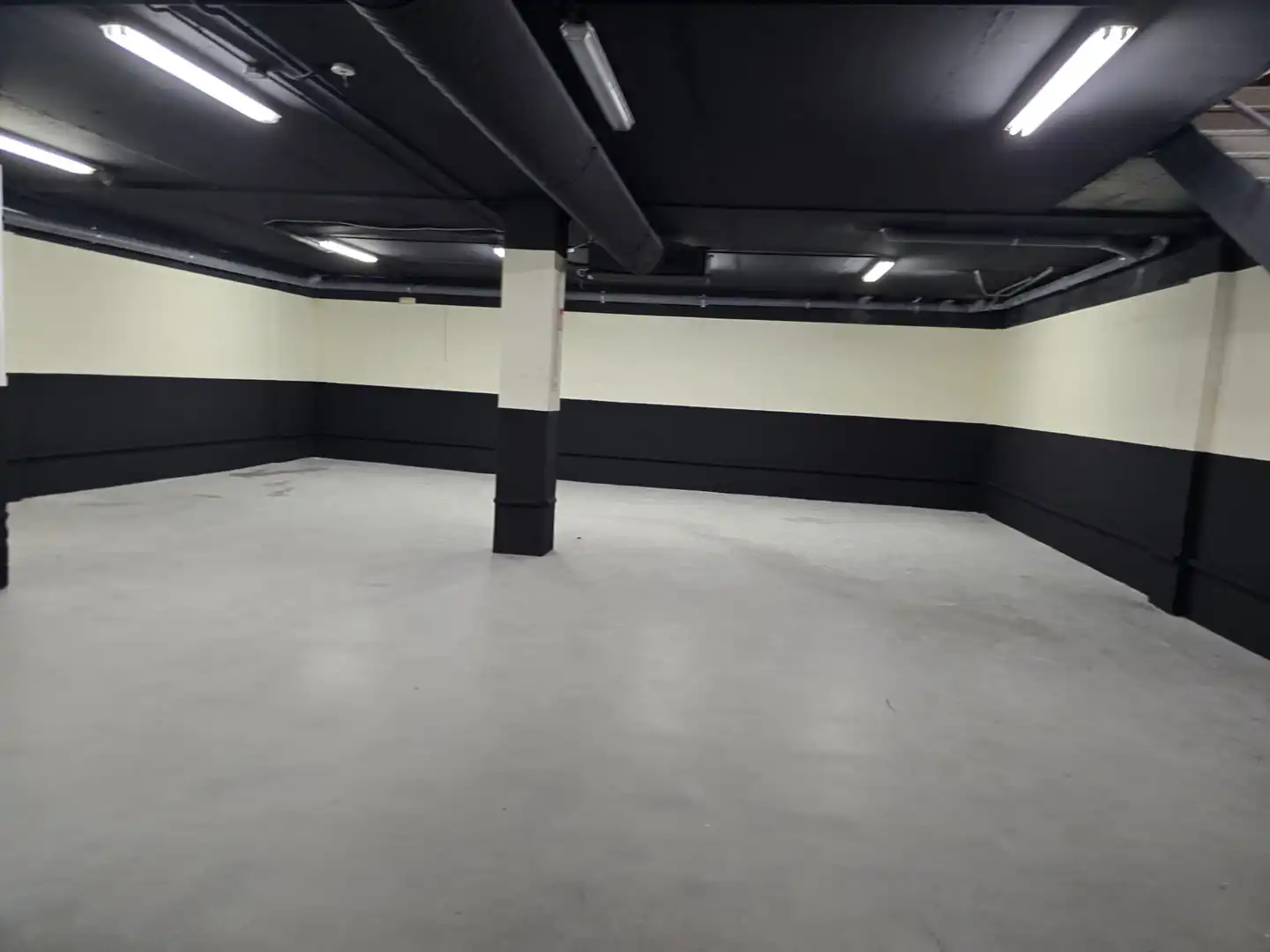 Nave industrial de alquiler en Boadilla del Monte