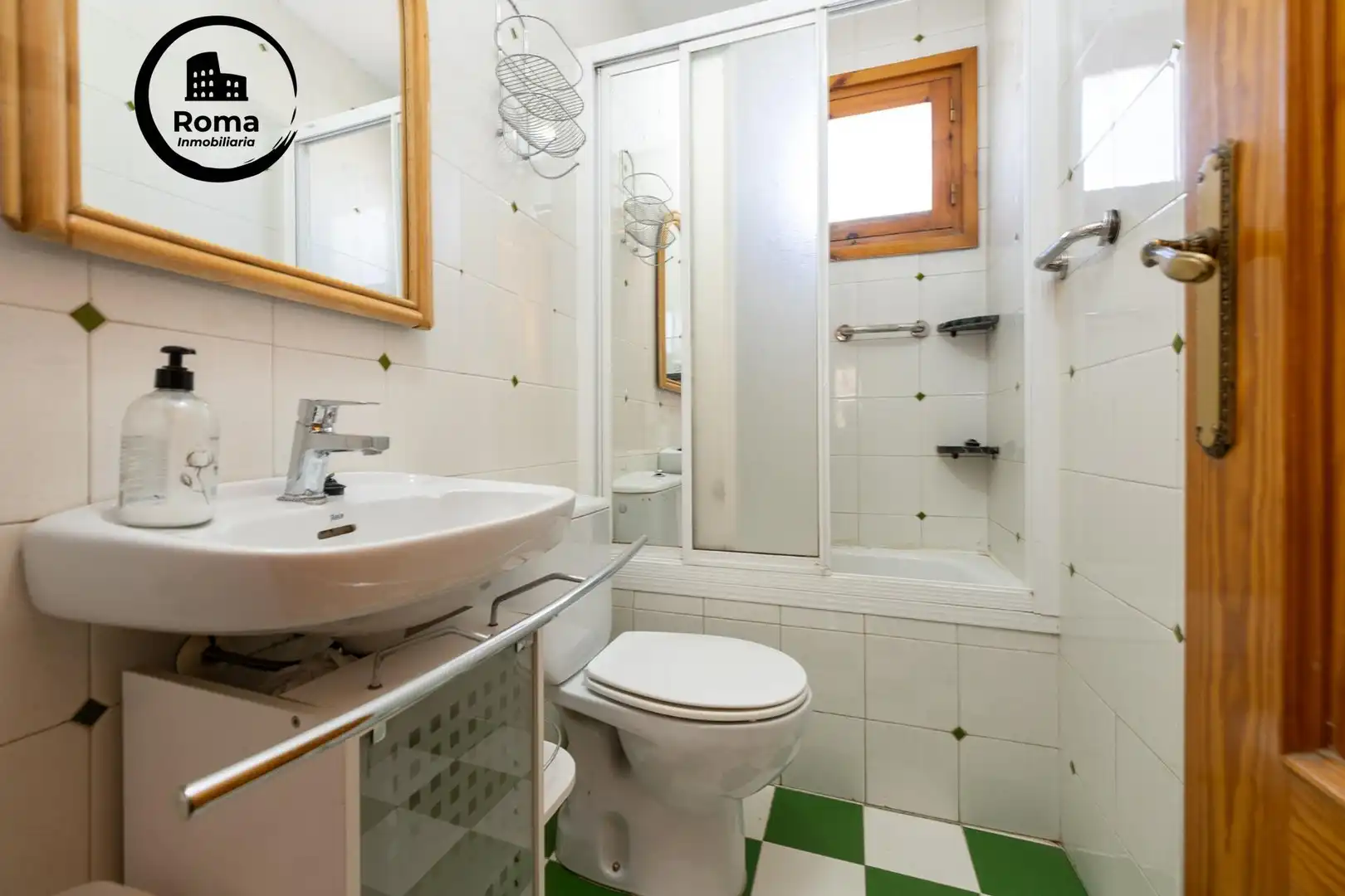 Bathroom of Detached homes for sale in Granada  with Heating, Private garden and Terrace