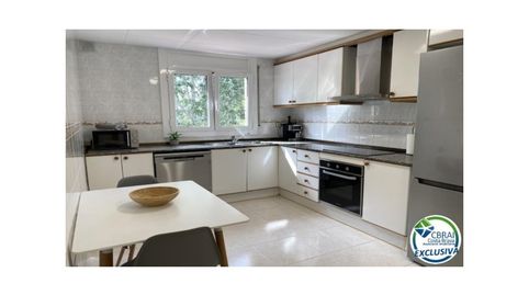 Foto 5 de Casa o chalet en venta en Calle de la Riera Ginjolers, 174, Els Grecs - Mas Oliva, Roses