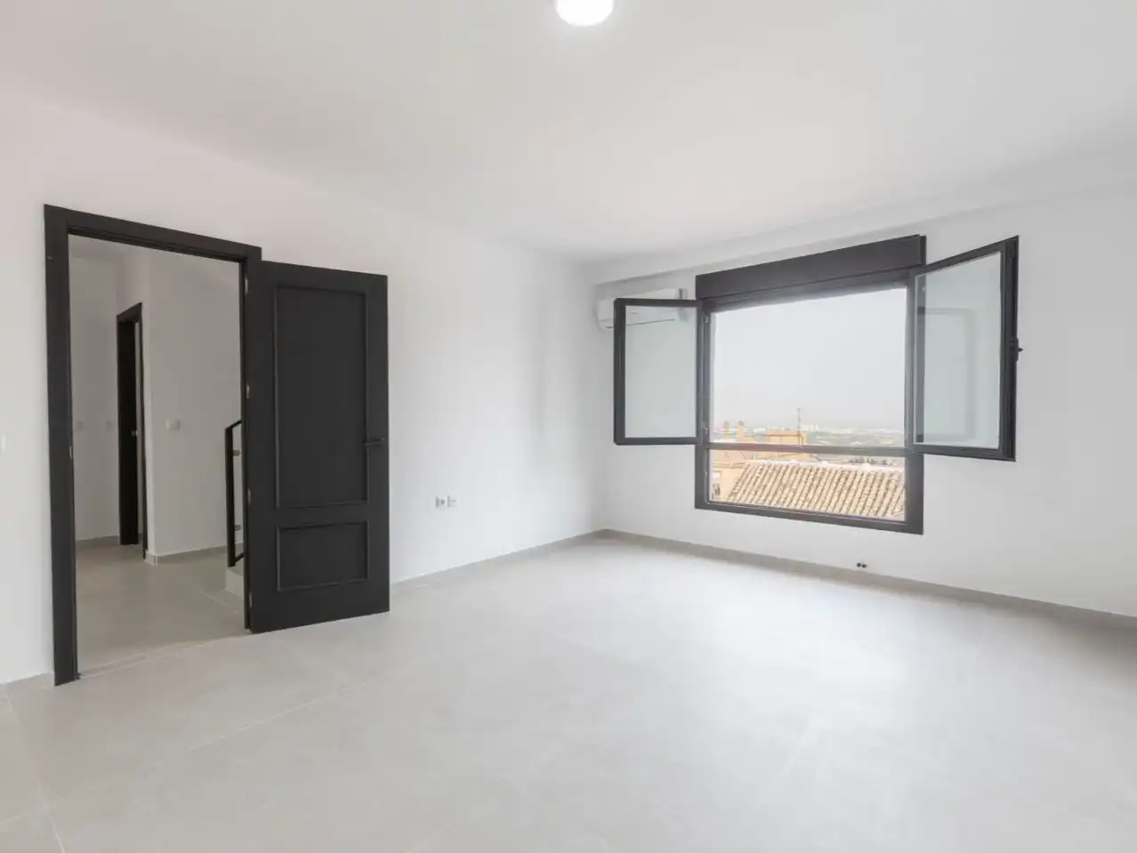 Casa o xalet en venda en Cájar amb Aire condicionat i Balcó