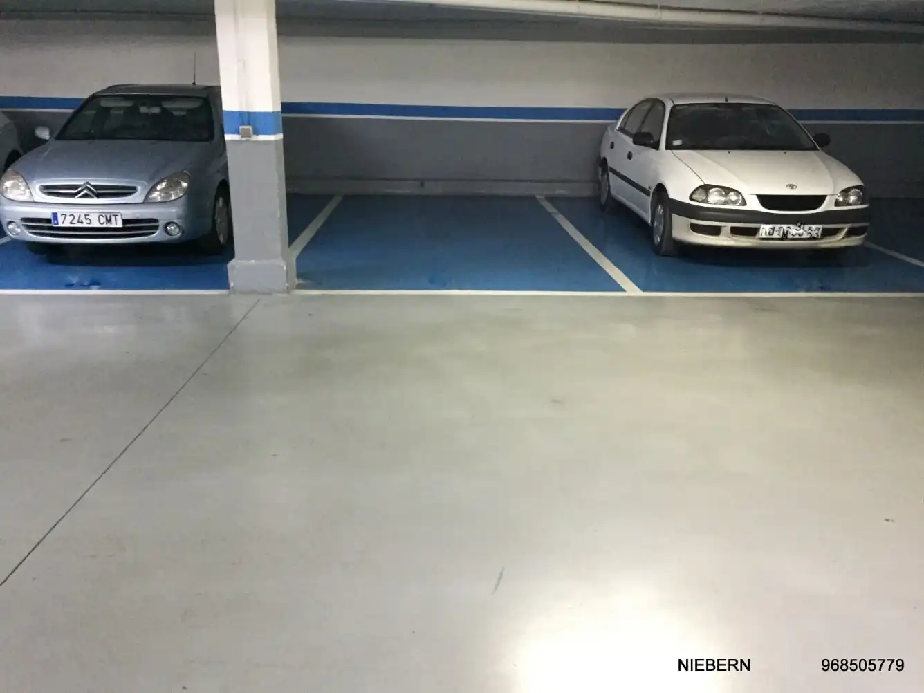 Parking de Piso de alquiler en Cartagena con Aire acondicionado, Parquet y Amueblado