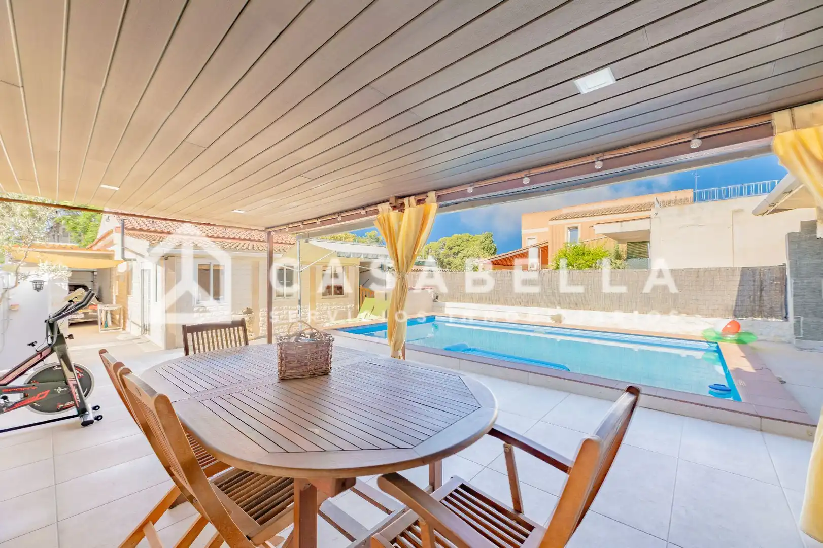 House with pool for sale in La Cañada, imagen 3