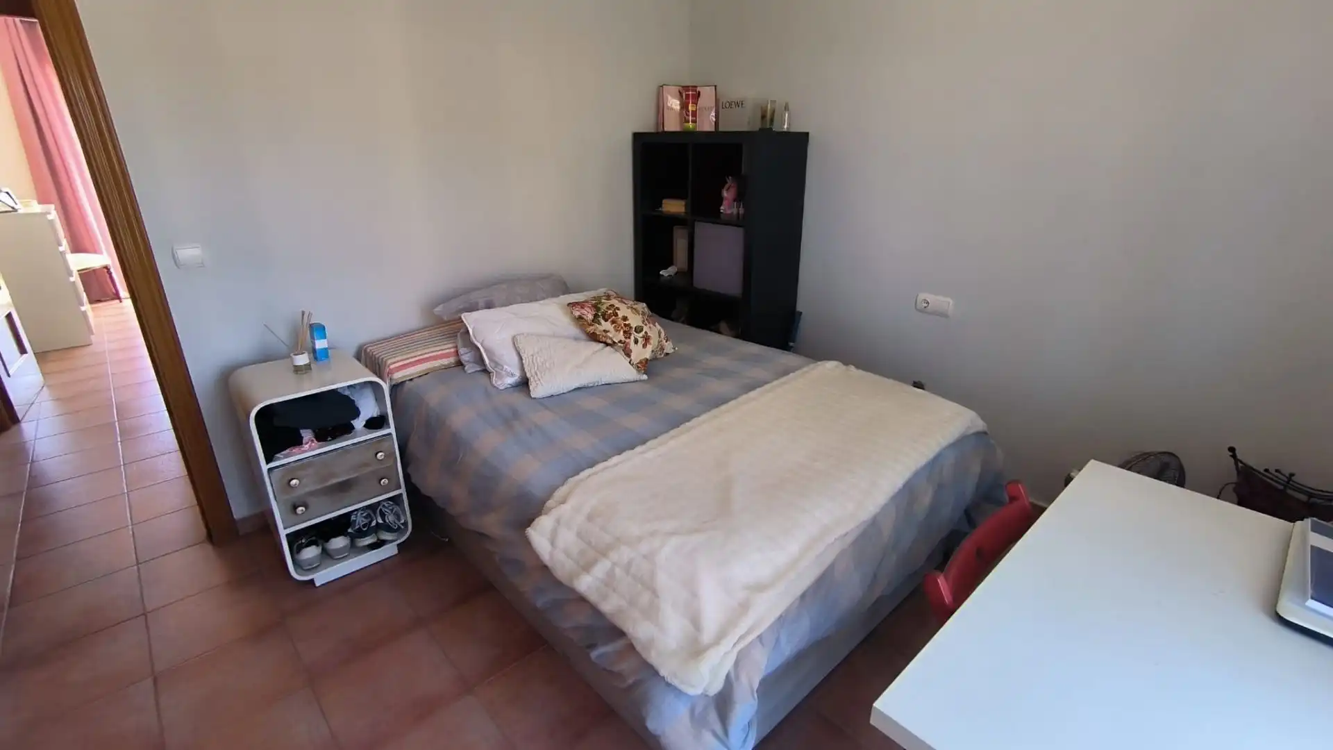 Habitación de Casa o chalet en venta en La Nucia con Aire acondicionado, Calefacción y Jardín privado