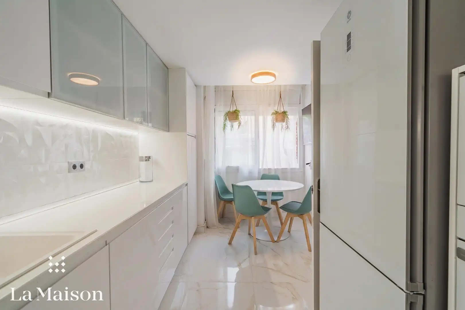 Cocina de Casa o chalet en venta en Sant Vicenç de Montalt con Aire acondicionado, Calefacción y Terraza