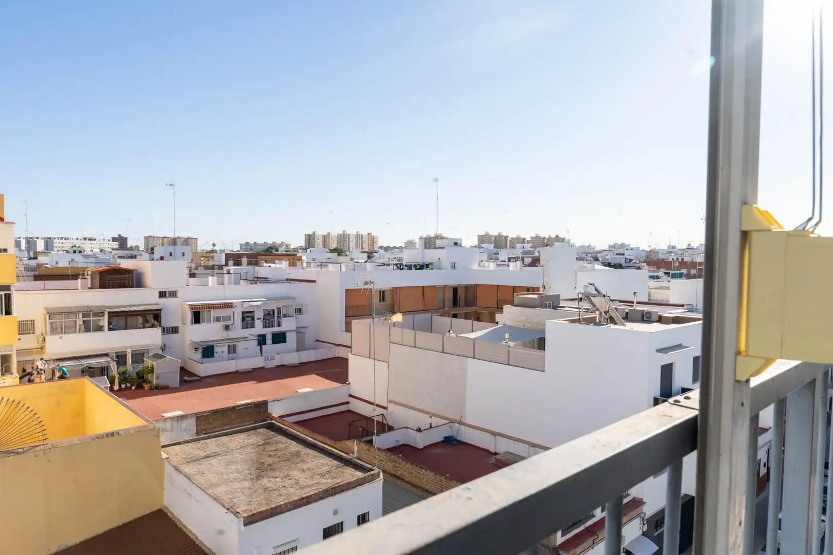 Vista exterior de Piso en venta en Cerro - Amate