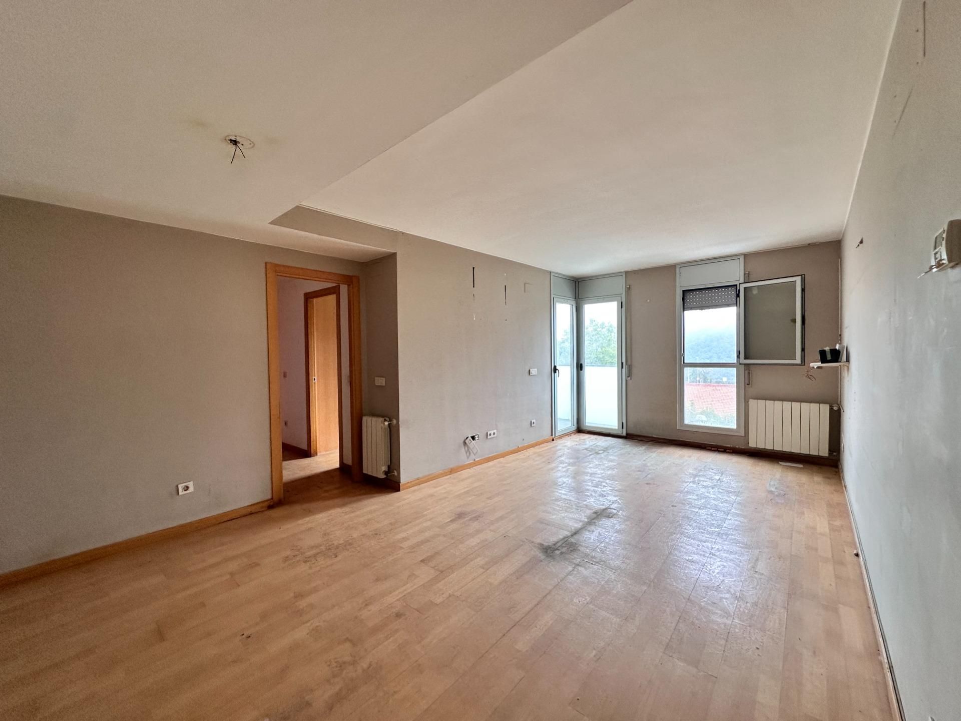 Living room of Flat for sale in Capellades  with Parquet flooring, Terrace and Balcony