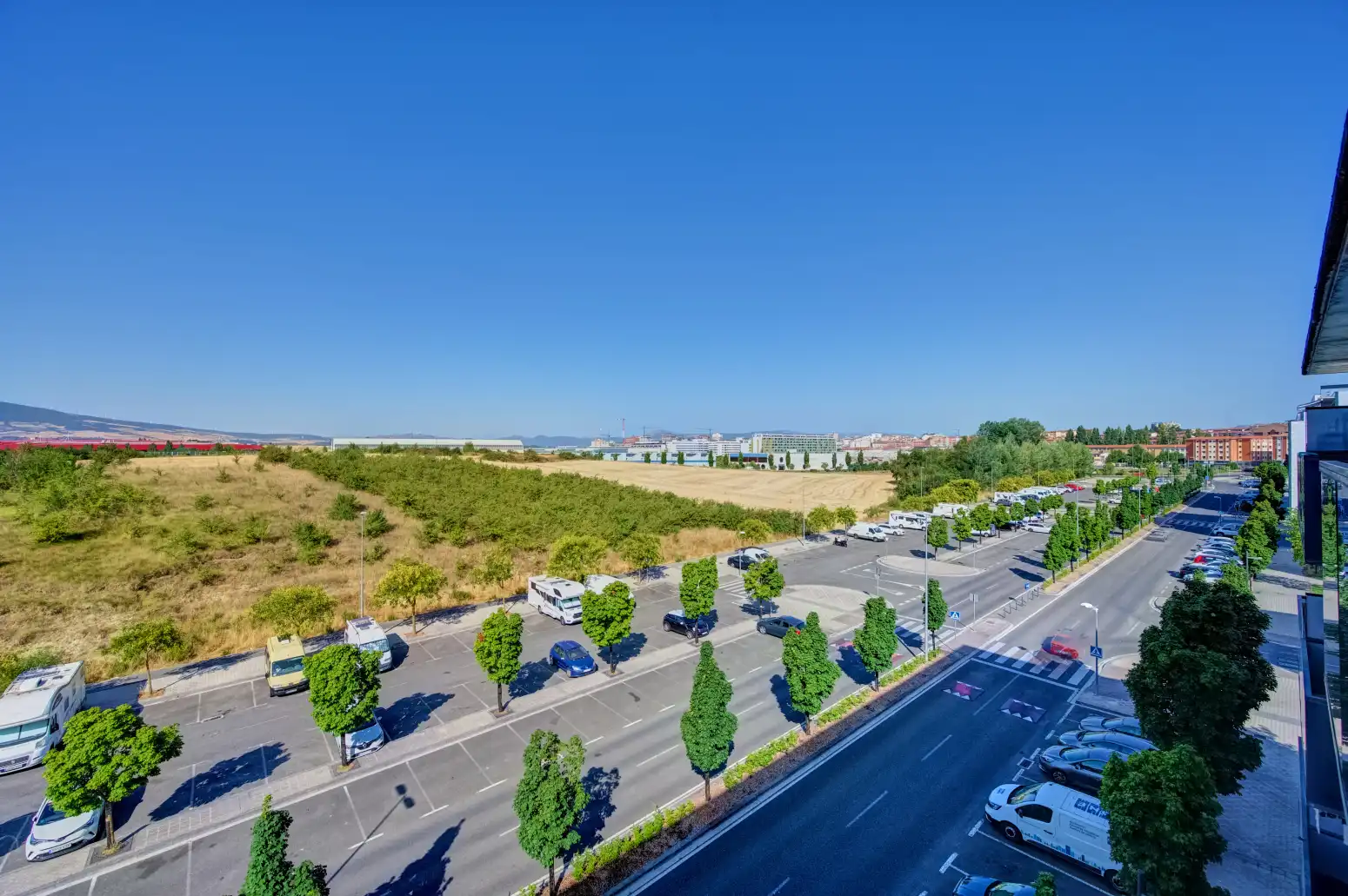 Vista exterior de Pis en venda en  Pamplona / Iruña amb Calefacció, Parquet i Terrassa