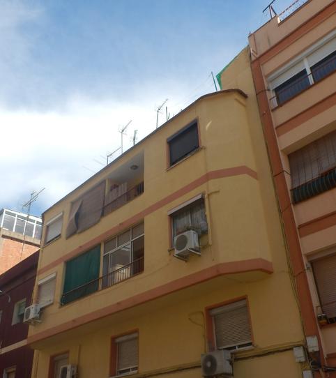 Foto 2 de Apartament en venda a Carrer del Dr. Torras I Bages, Santa Rosa, Santa Coloma de Gramenet