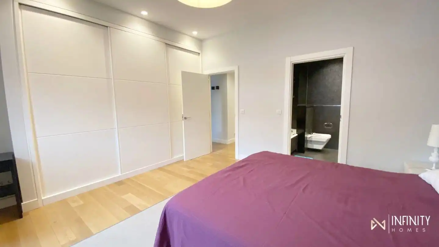 Habitación de Piso de alquiler en Bilbao  con Calefacción, Terraza y Balcón