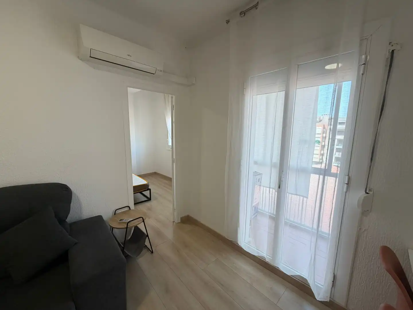 Habitación de Piso de alquiler en Lleida con Aire acondicionado, Calefacción y Parquet