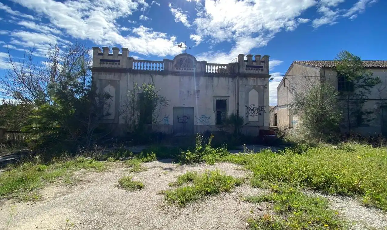 Exterior view of Buildings for sale in Ontinyent