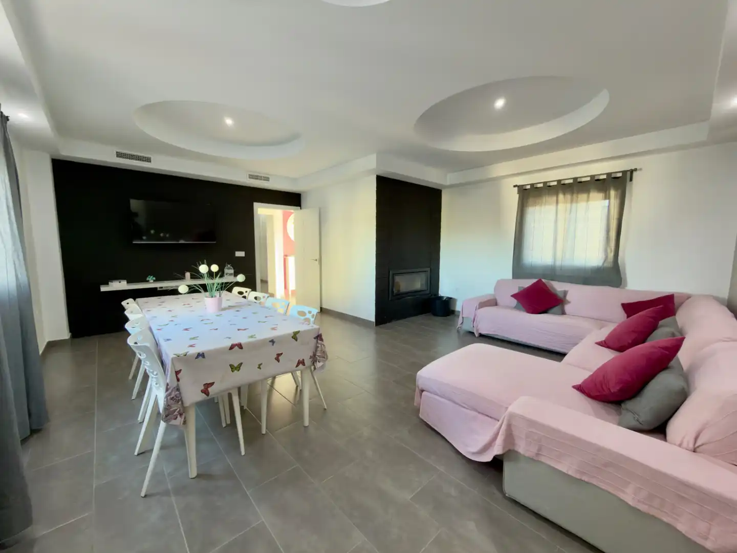 Sala de estar de Finca rústica en venta en Arcos de la Frontera con Aire acondicionado, Calefacción y Jardín privado