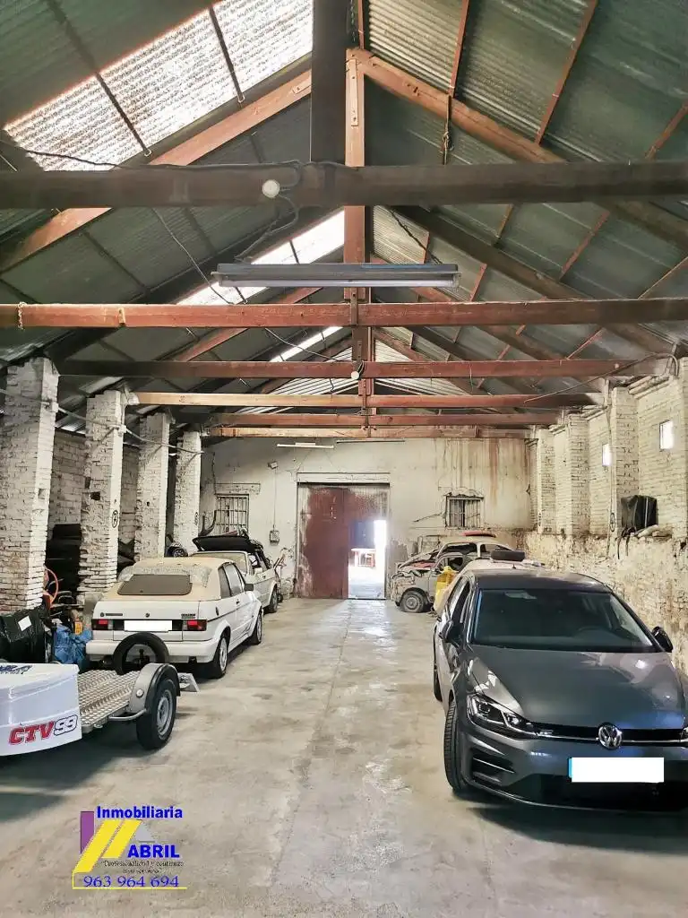 Nau industrial en venda a Fonteta de Sant Lluís