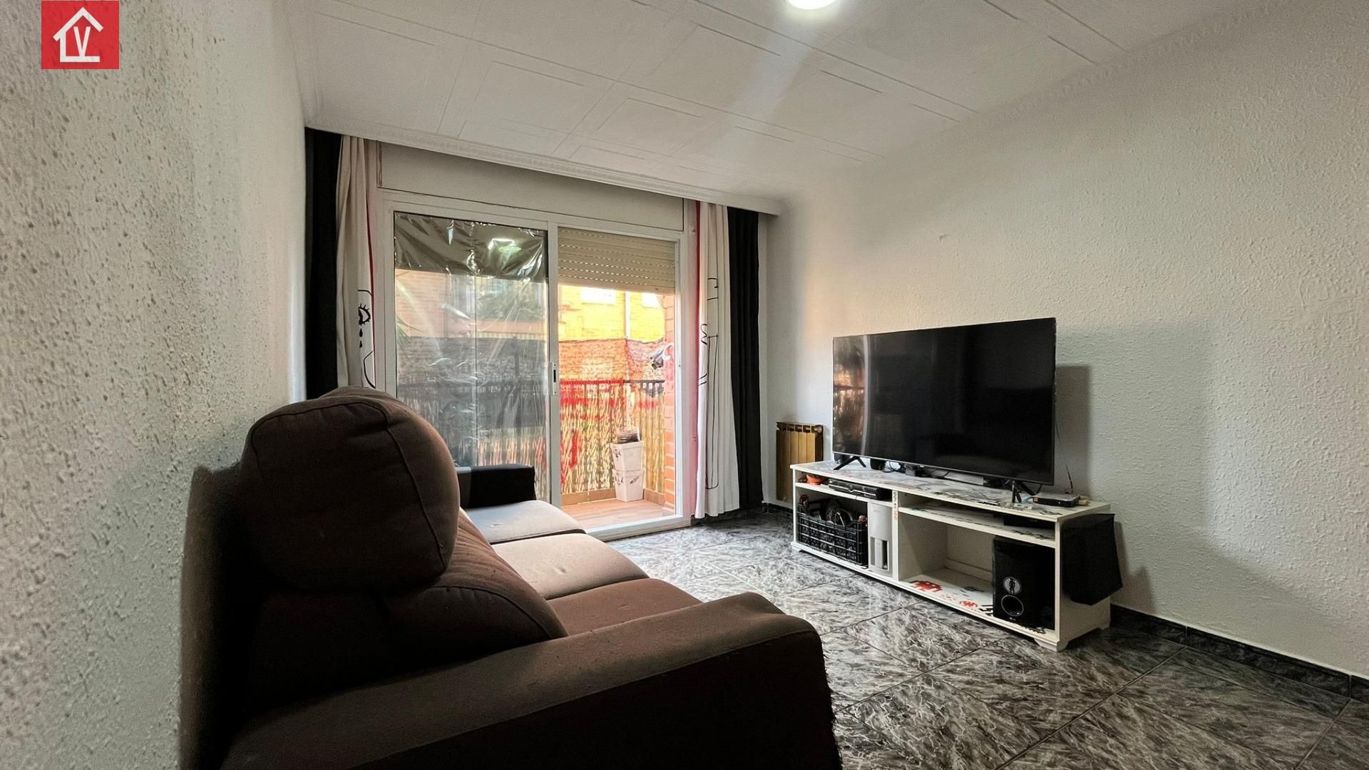 Living room of Flat for sale in Terrassa  with Heating and Balcony