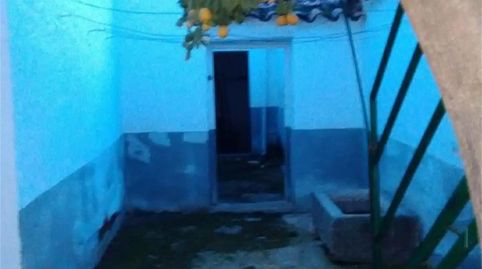 Foto 3 de Casa adosada en venda a Calle Peñas, Cabeza del Buey, Badajoz