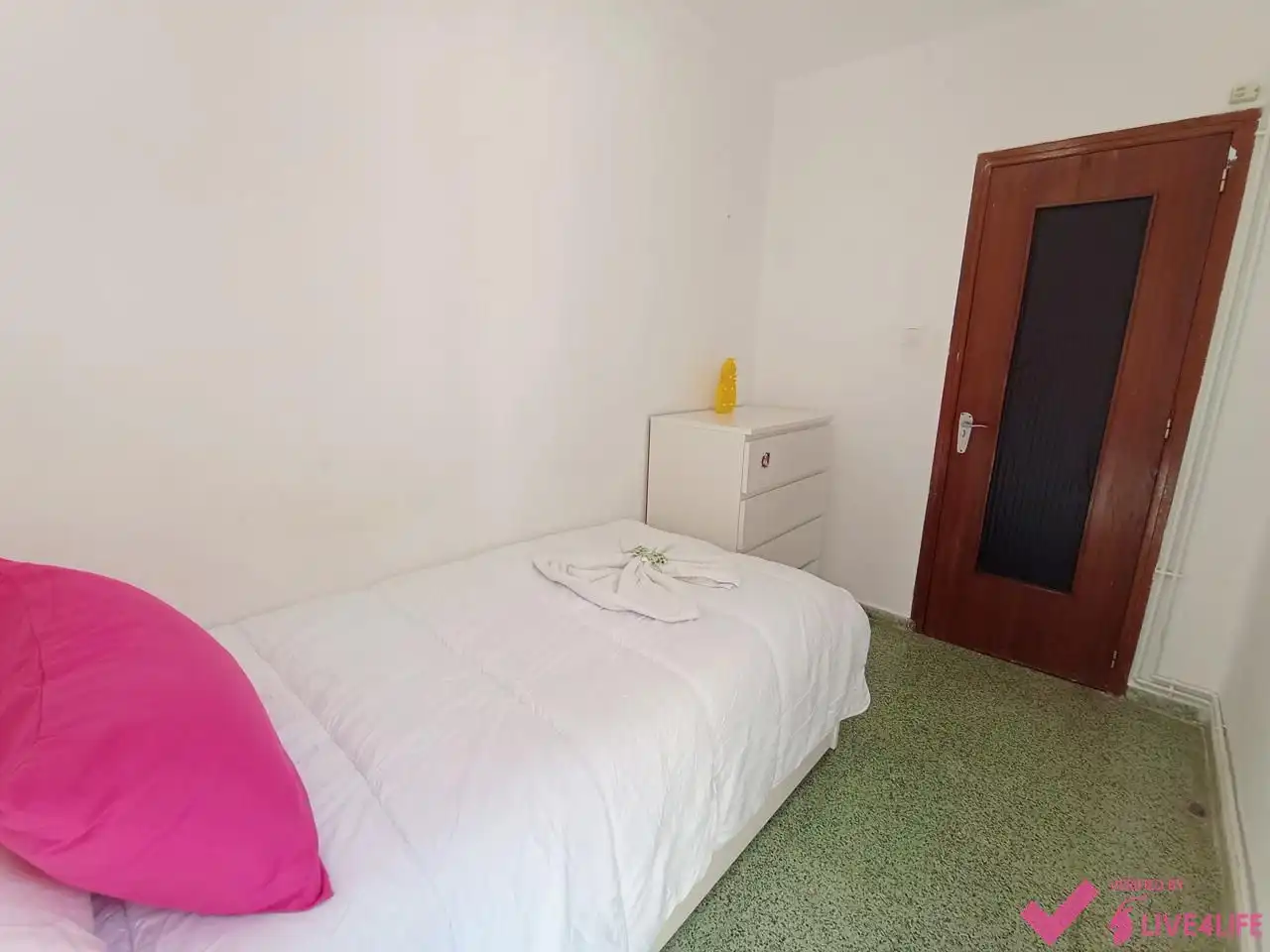 Bedroom of Flat for share in Valencia  with Heating and Furnished