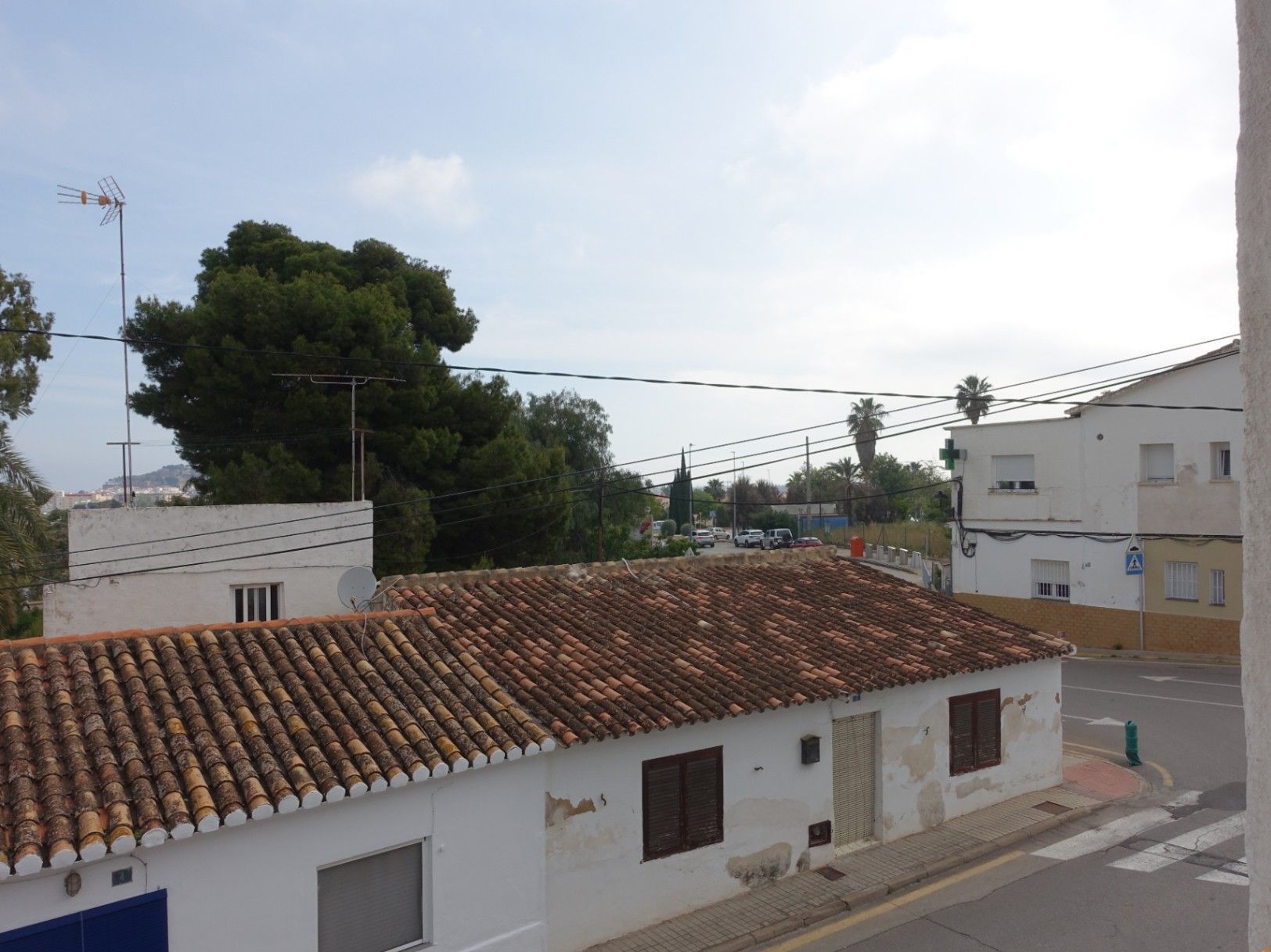 Vista exterior de Edifici en venda en Dénia