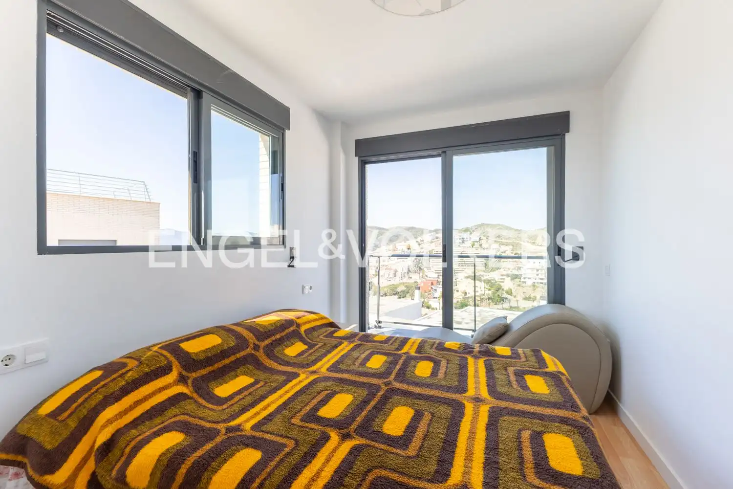 Bedroom of Houses for sale in Cullera  with Air Conditioner, Heating and Private garden