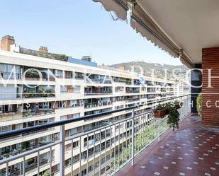 Exterior view of Flat to rent in  Barcelona Capital  with Air Conditioner, Heating and Parquet flooring