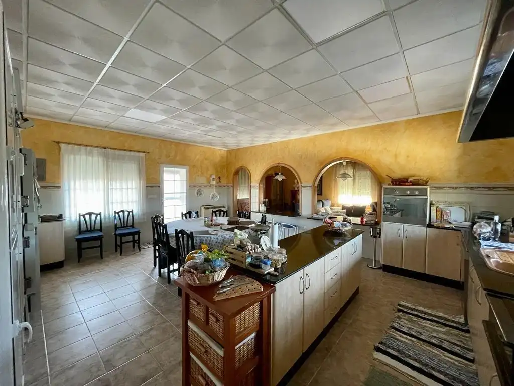 Cuina de Casa o xalet en venda en Albatera amb Aire condicionat, Calefacció i Jardí privat