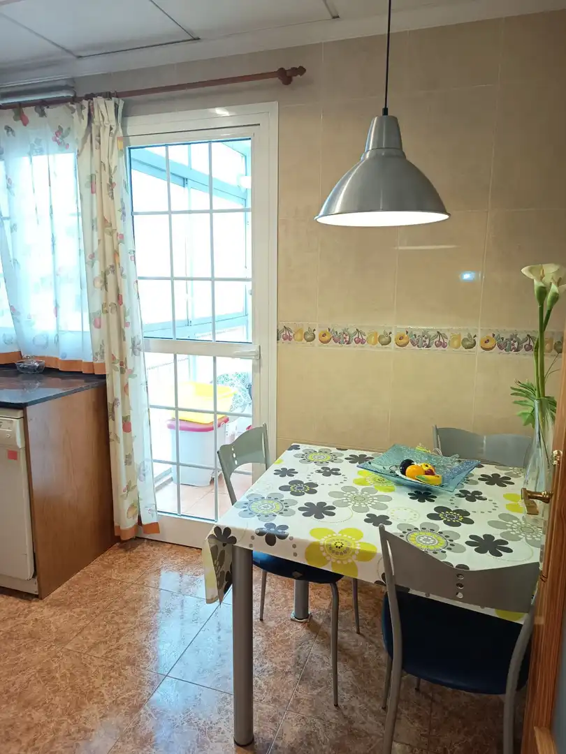 Comedor de Piso en venta en Ulldecona con Calefacción, Terraza y Trastero