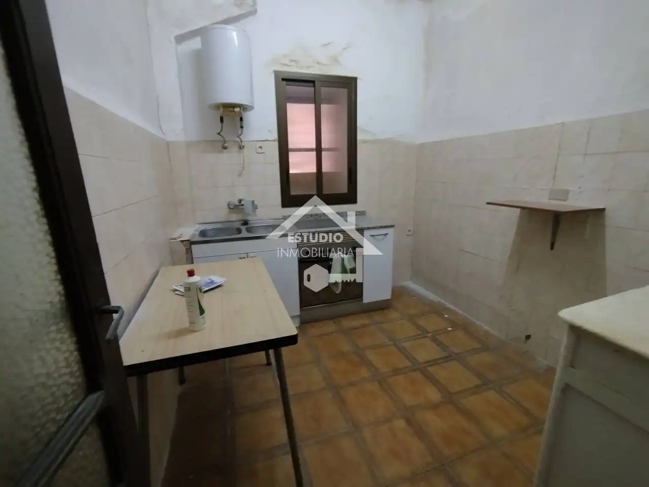 Kitchen of Houses for sale in Viana