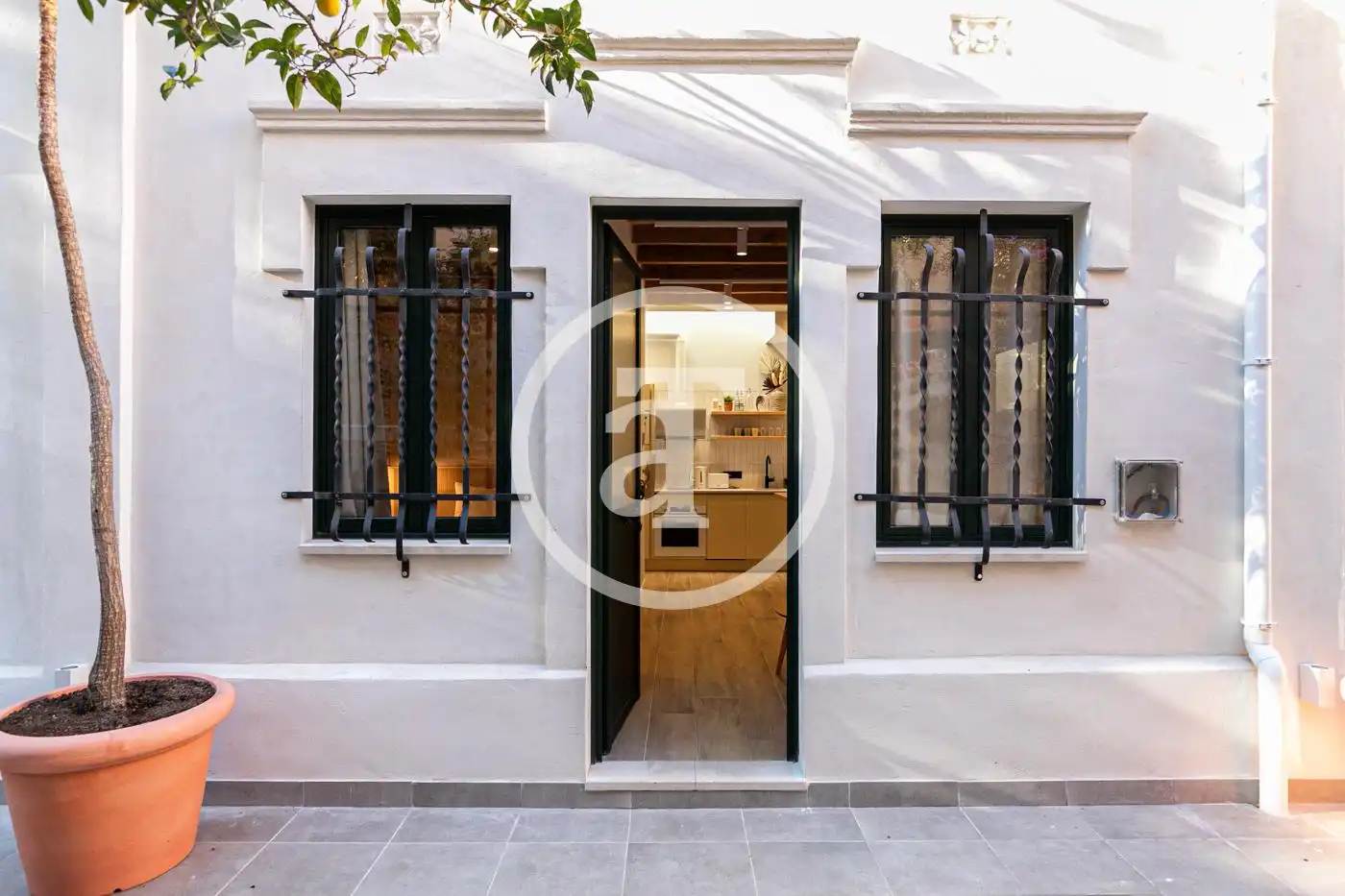 Vista exterior de Casa o xalet de lloguer en  Barcelona Capital amb Aire condicionat, Calefacció i Moblat