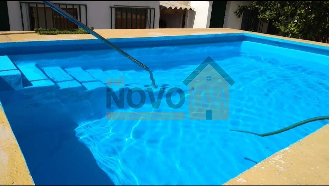 Piscina de Casa o xalet en venda en Picassent amb Traster
