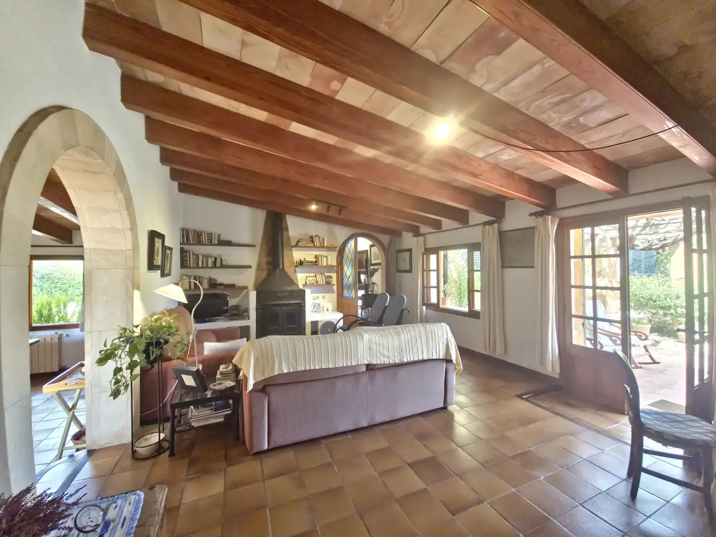 Sala d'estar de Finca rústica en venda en Son Servera amb Calefacció, Terrassa i Traster