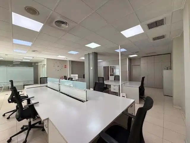 Local en venta en Sabadell