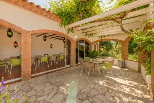 Terrassa de Finca rústica en venda en Riudarenes amb Aire condicionat, Calefacció i Jardí privat