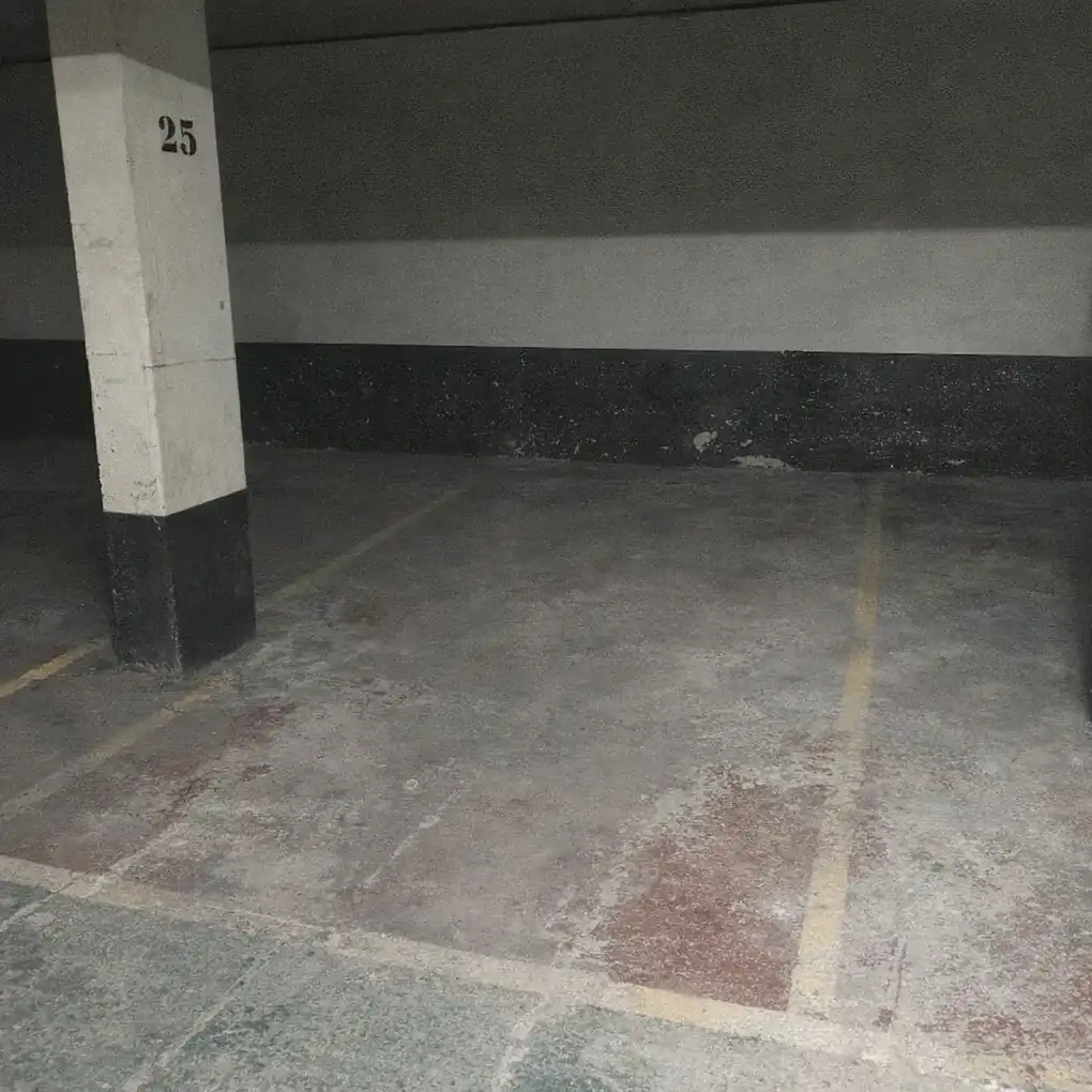 Parkplatz von Garage zum Verkauf in Bilbao 