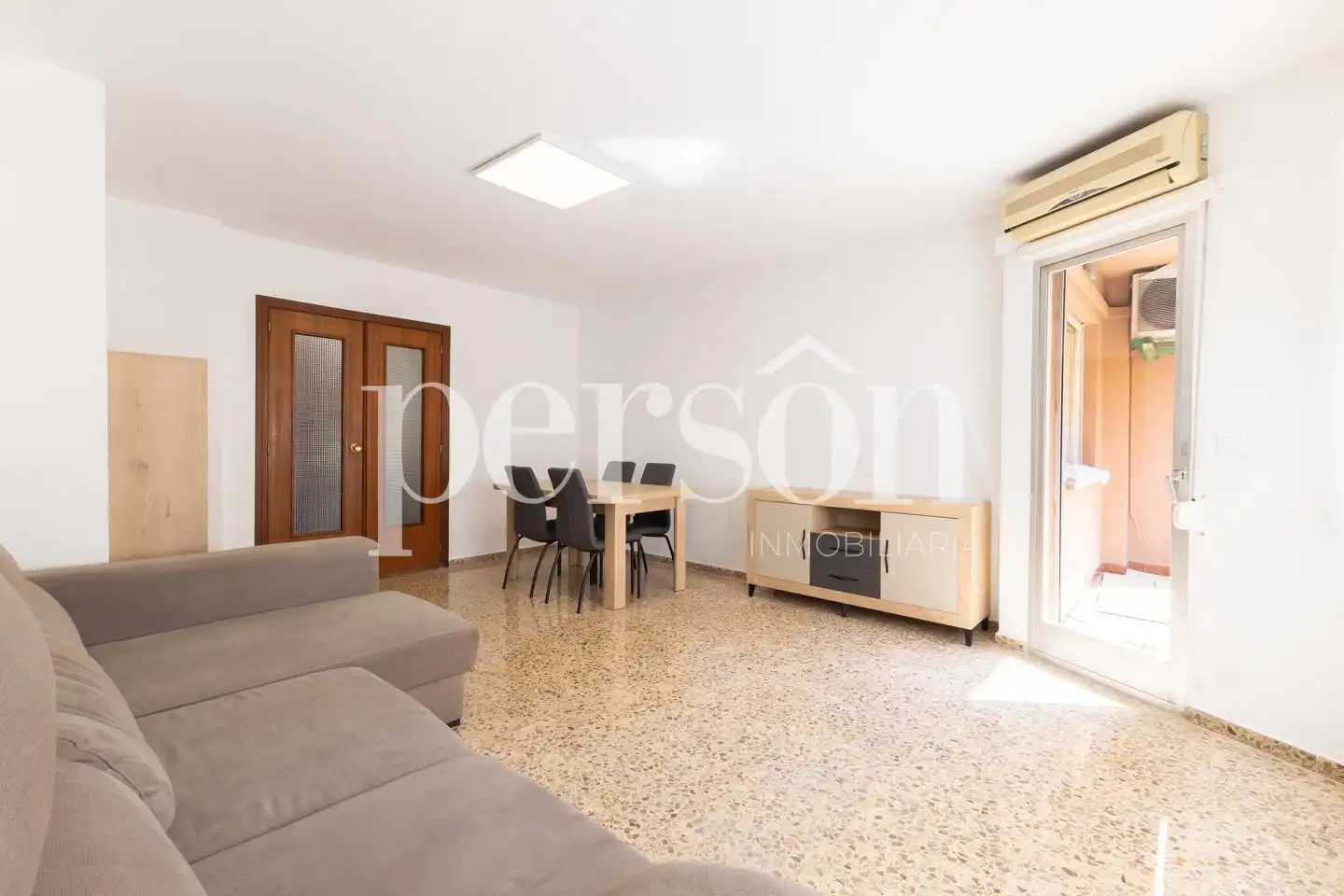 Wohnzimmer von Wohnung zur Miete in Valencia mit Klimaanlage, Heizung und Terrasse