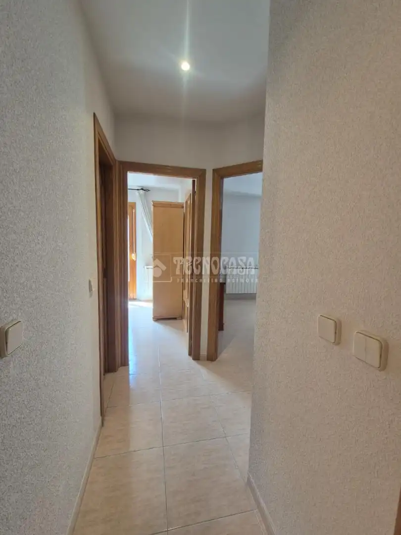 Piso en venta en Sigüenza con Aire acondicionado, Calefacción y Balcón