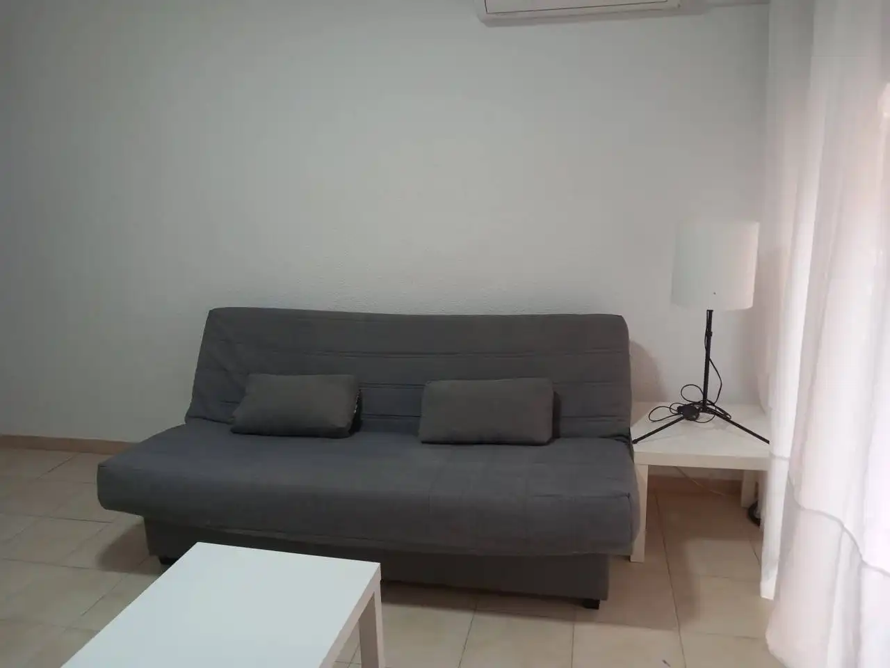 Sala de estar de Piso de alquiler en Murcia con Aire acondicionado y Amueblado
