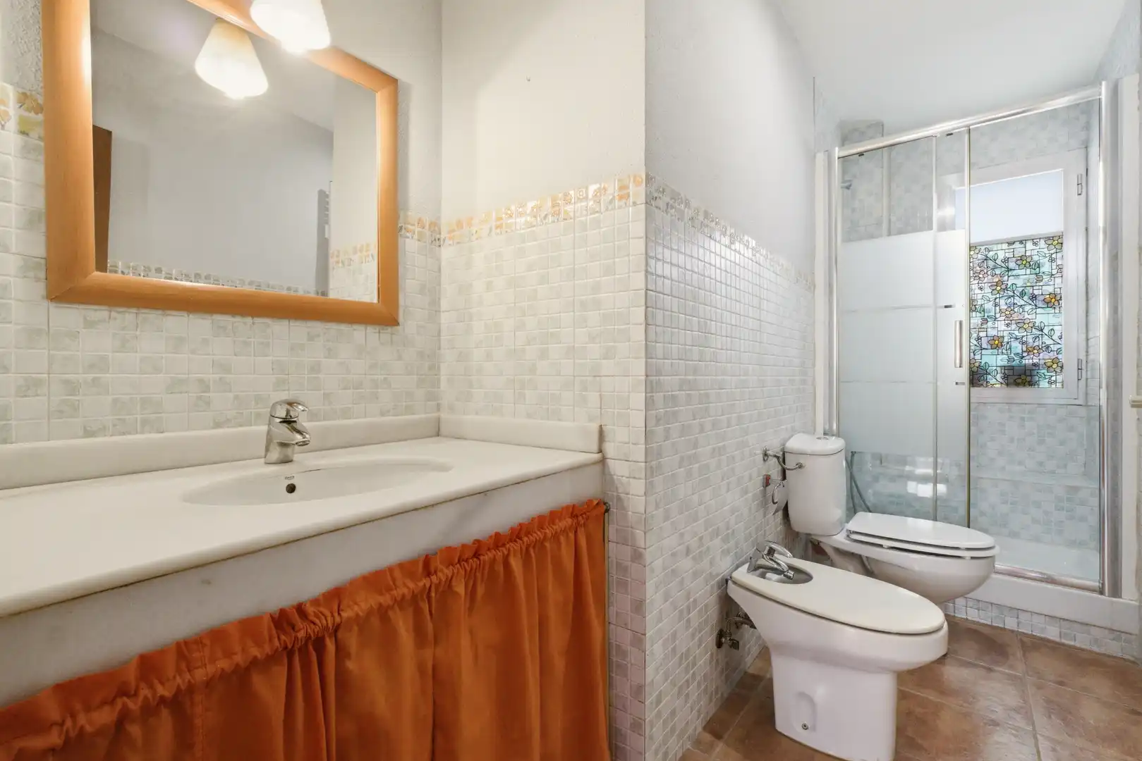 Baño de Piso en venta en Madrid con Aire acondicionado, Calefacción y Horno