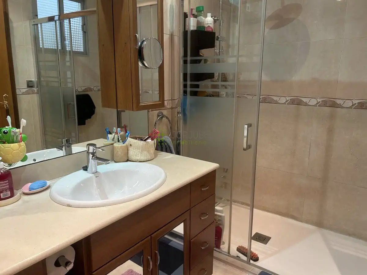 Baño de Casa o chalet en venta en Castellón de la Plana / Castelló de la Plana con Aire acondicionado, Calefacción y Terraza