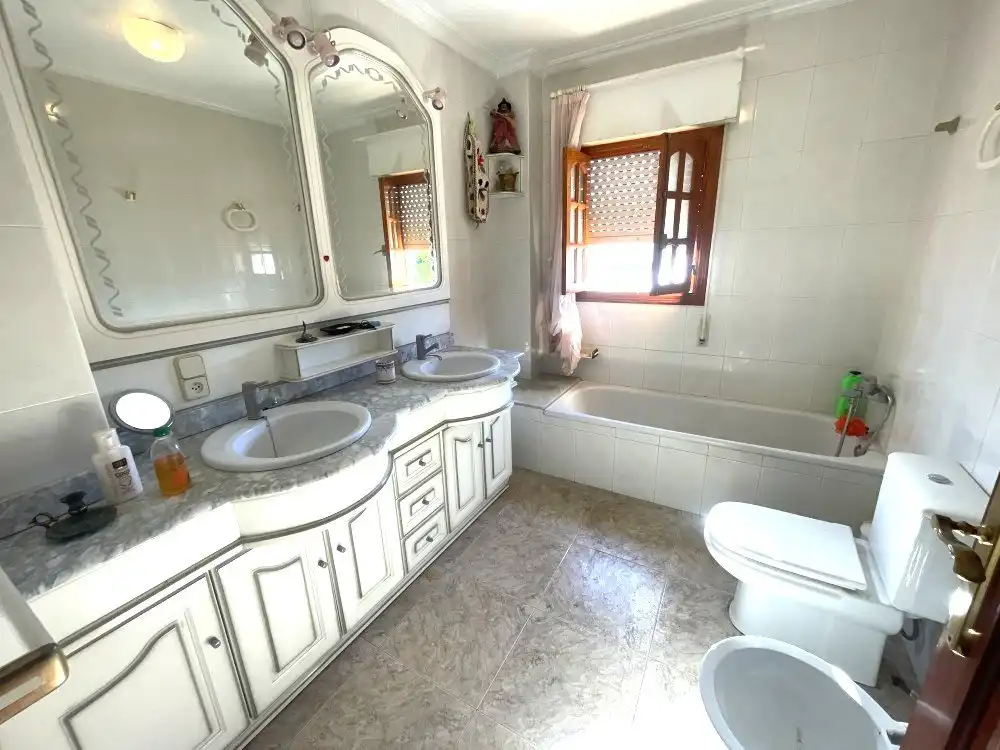 Baño de Casa adosada en venta en Rojales con Terraza y Balcón