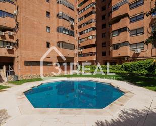Vista exterior de Pis en venda en  Madrid Capital amb Aire condicionat, Calefacció i Jardí privat