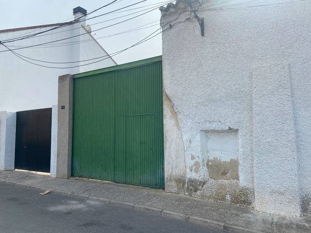 Terreno residencial en Alquiler en Calle Presidente Calvo Sotelo en Torrejón de Velasco